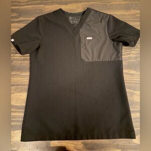 FIGS Mens scrub‎ top size XS